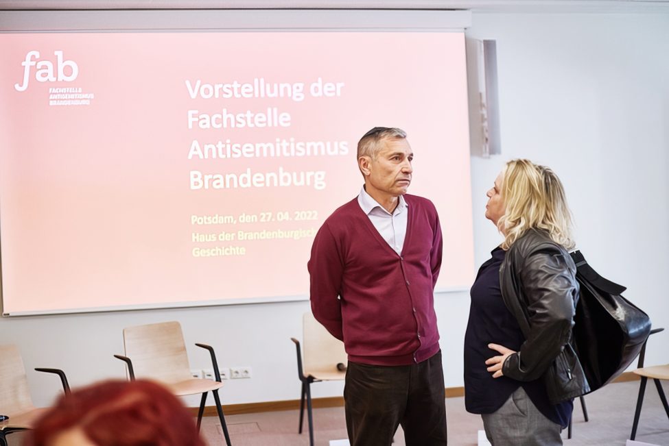 Fachstelle Antisemitismus Brandenburg  - ein Projekt der KIgA e.V.